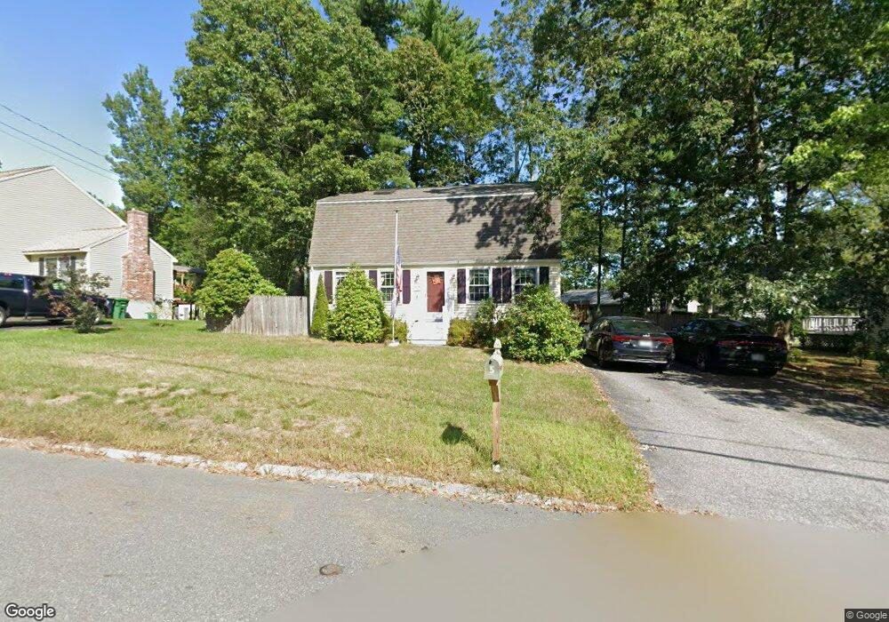 5 Mckenna Dr, Nashua, NH 03062 - photo 1