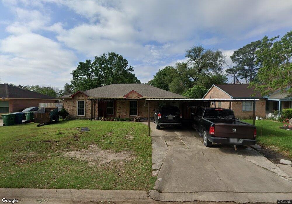 5705 Melanite St, Houston, TX 77053 - photo 1