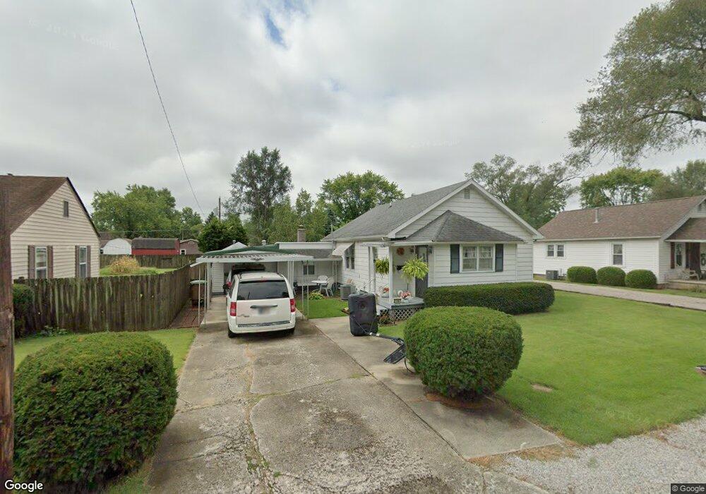 2707 13th St, Columbus, IN 47201 - photo 1