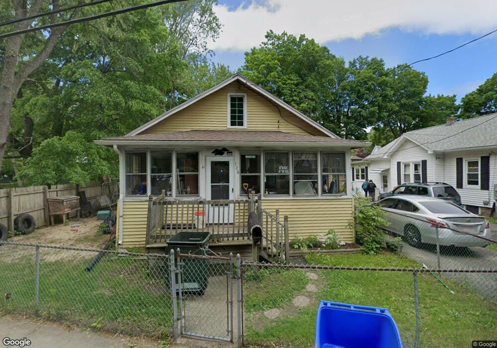 126 Barber St, Springfield, MA 01109 - photo 1