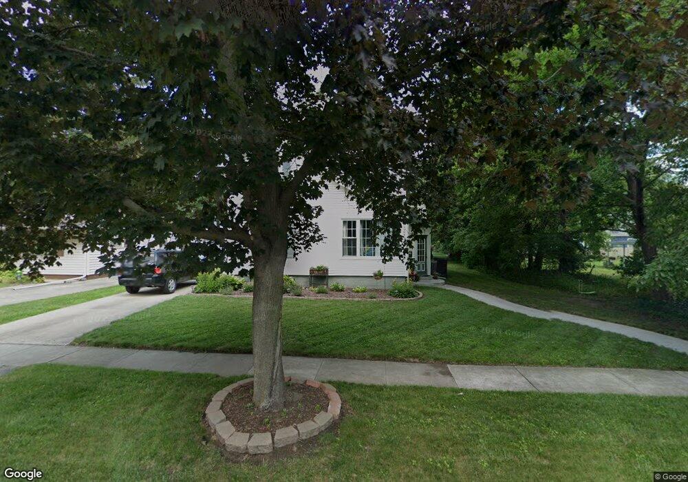 1308 W King St, Owosso, MI 48867 - photo 1