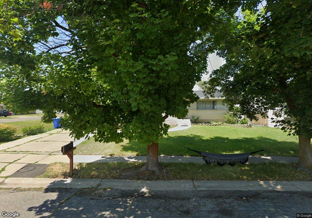 438 S 600 E, Hyrum, UT 84319 - photo 1