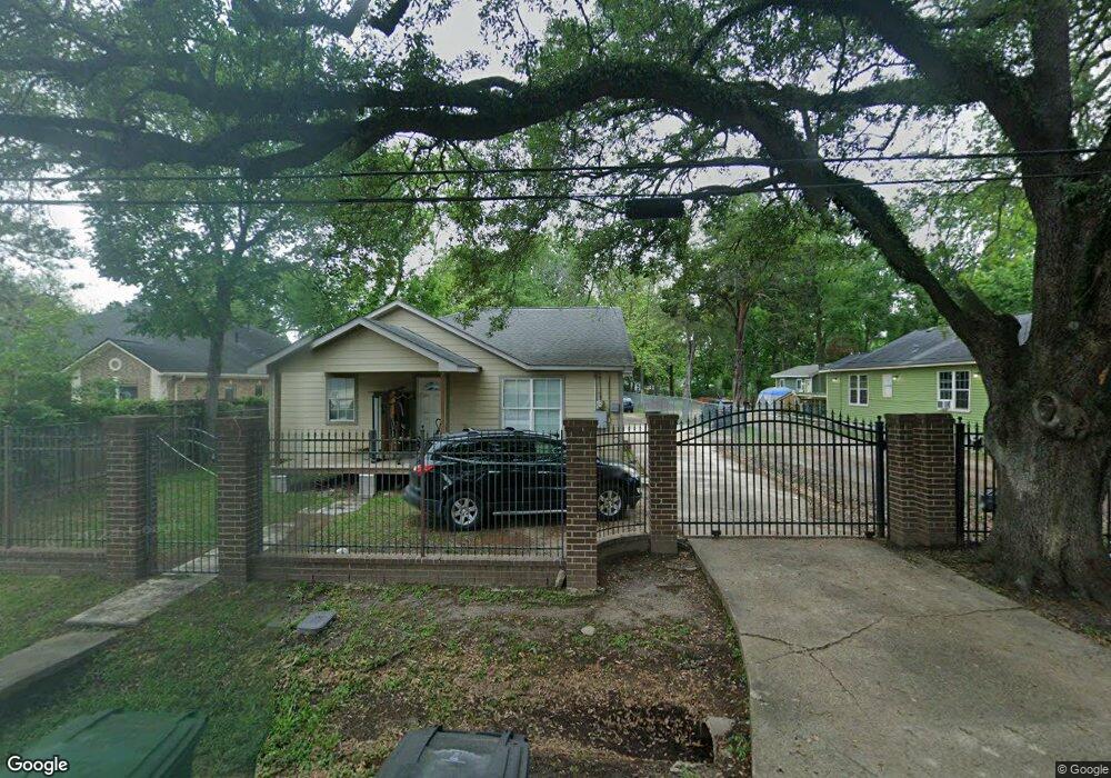 1729 Priest Dr, Houston, TX 77093 - photo 1