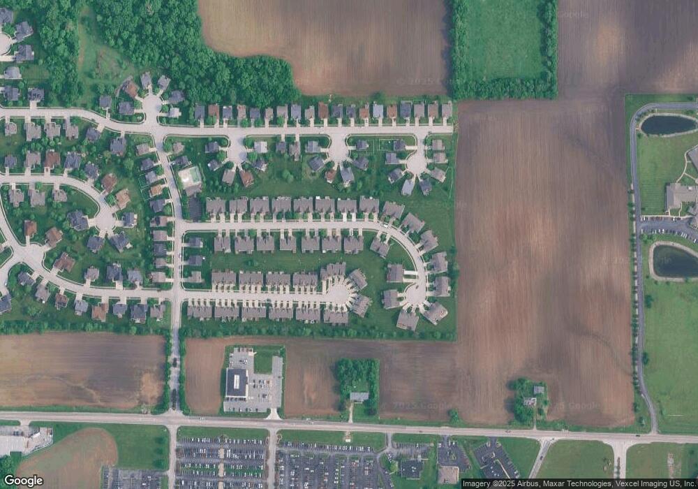 6830 Kensington Dr, Maryville, IL 62062 - photo 1