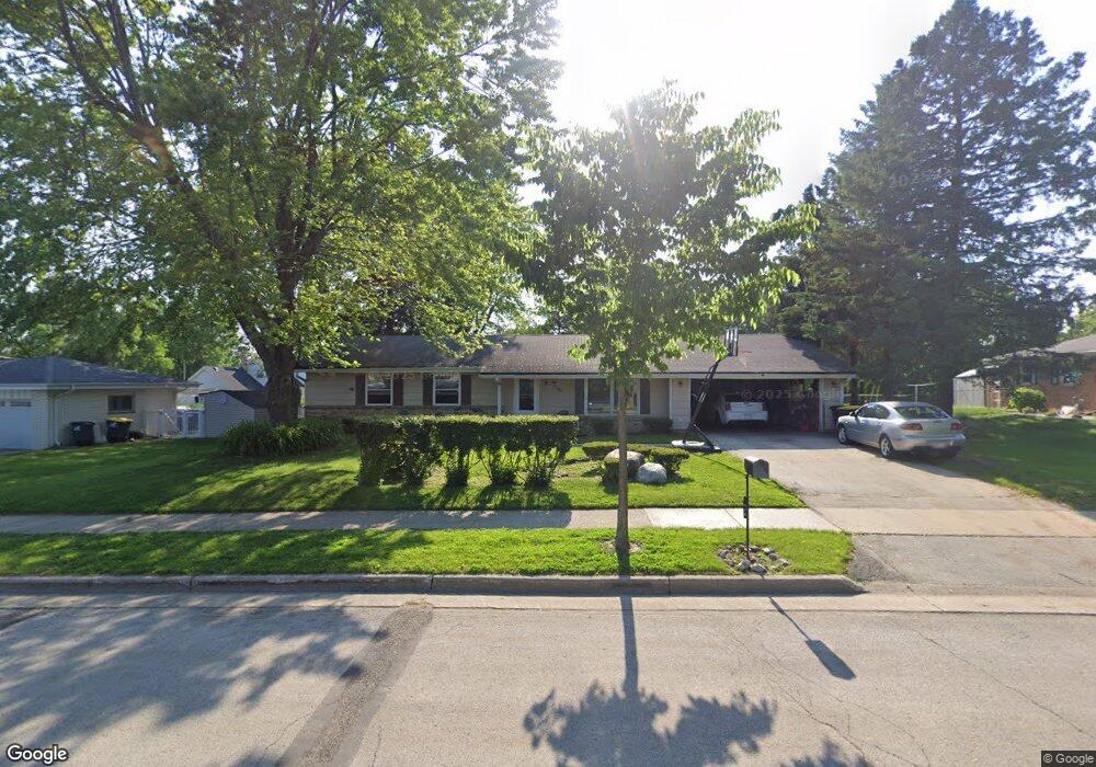 1908 Ramona Rd, Waukesha, WI 53186 - photo 1