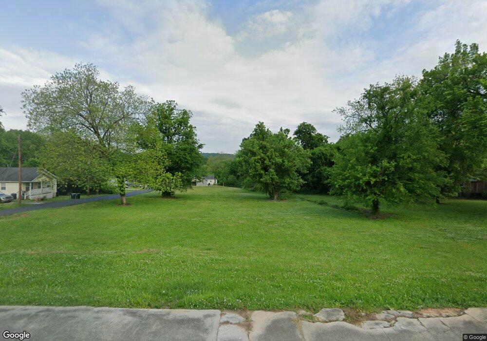 908 S Broad St SW, Rome, GA 30161 - photo 1