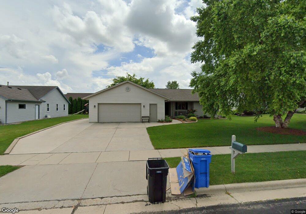 718 Leeward Ln, Oregon, WI 53575 - photo 1