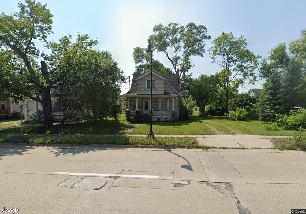 2512 Griswold St, Port Huron, MI 48060 - photo 1