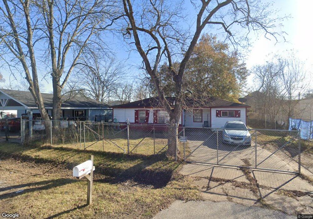 2426 Wardmont St, Houston, TX 77093 - photo 1