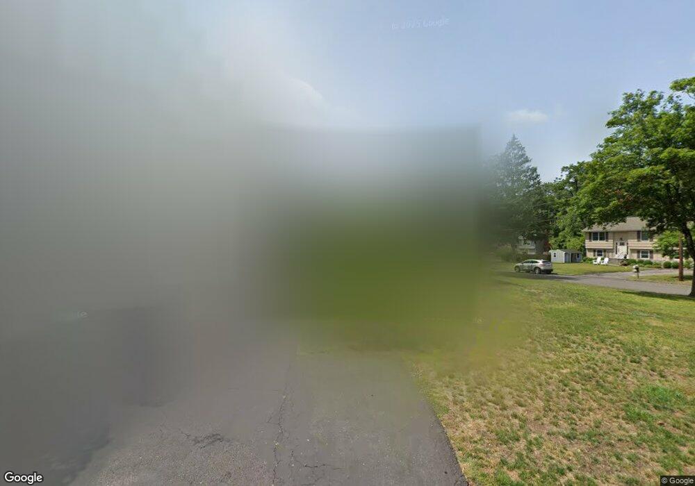 89 Elaine Dr, Stamford, CT 06902 - photo 1