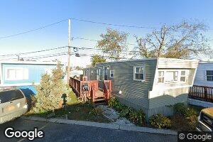 150 Main St Unit 32, Islip, NY 11751