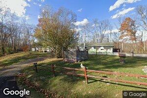 5 John St, Mc Dermott, OH 45652