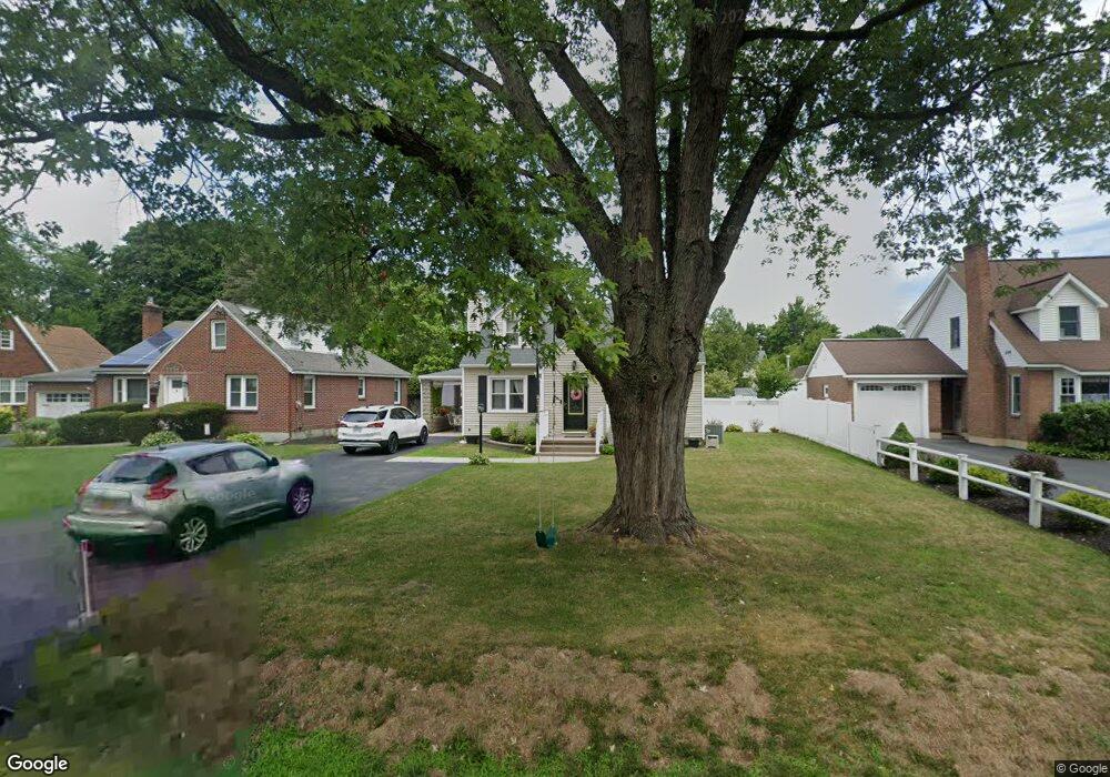 13 Windsor Dr, Schenectady, NY 12302 - photo 1