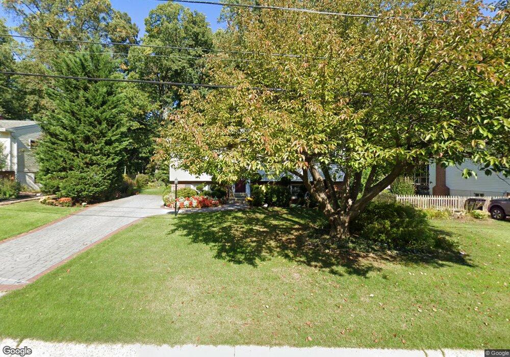 228 Rolling Rd, Gaithersburg, MD 20877 - photo 1