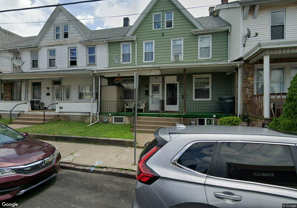 211 S Cedar St, Hazleton, PA 18201 - photo 1