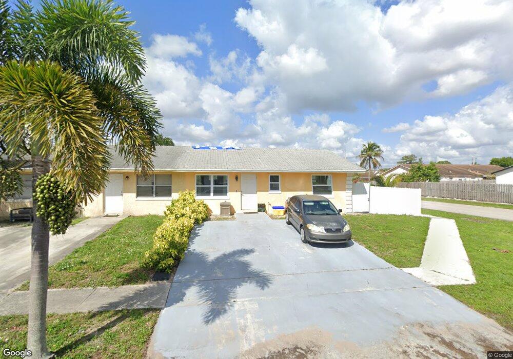 4907 Pimlico Ct, West Palm Beach, FL 33415 - photo 1