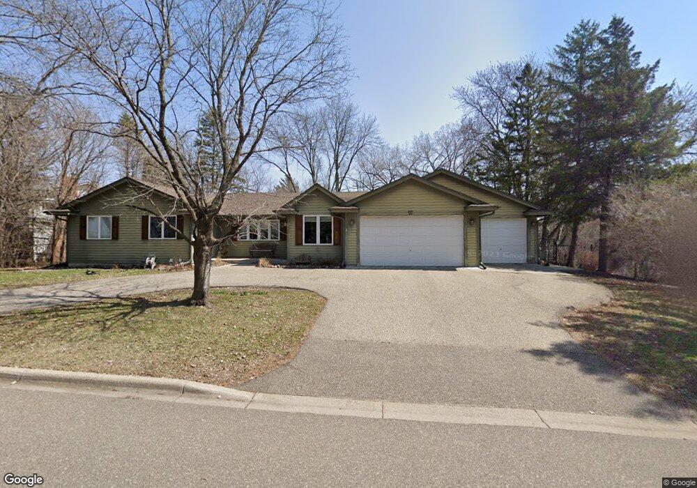 5905 Ivy Ln, Minnetonka, MN 55345 - photo 1