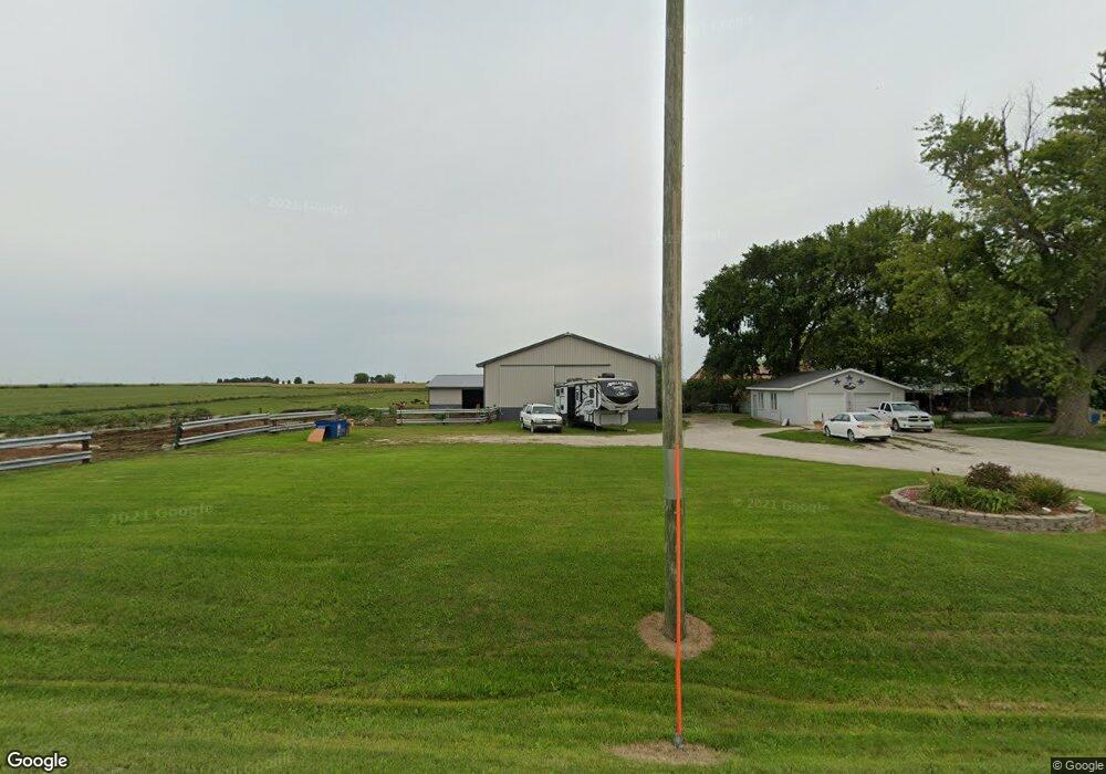 3905 Iowa Rd, Center Point, IA 52213 - photo 1