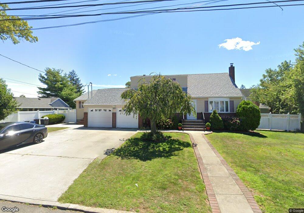 1037 7th St, West Babylon, NY 11704 - photo 1