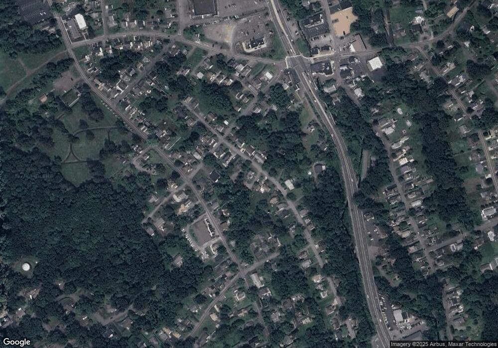 103 Perrin Ave unit 3rd Floor, Shavertown, PA 18708 - photo 1