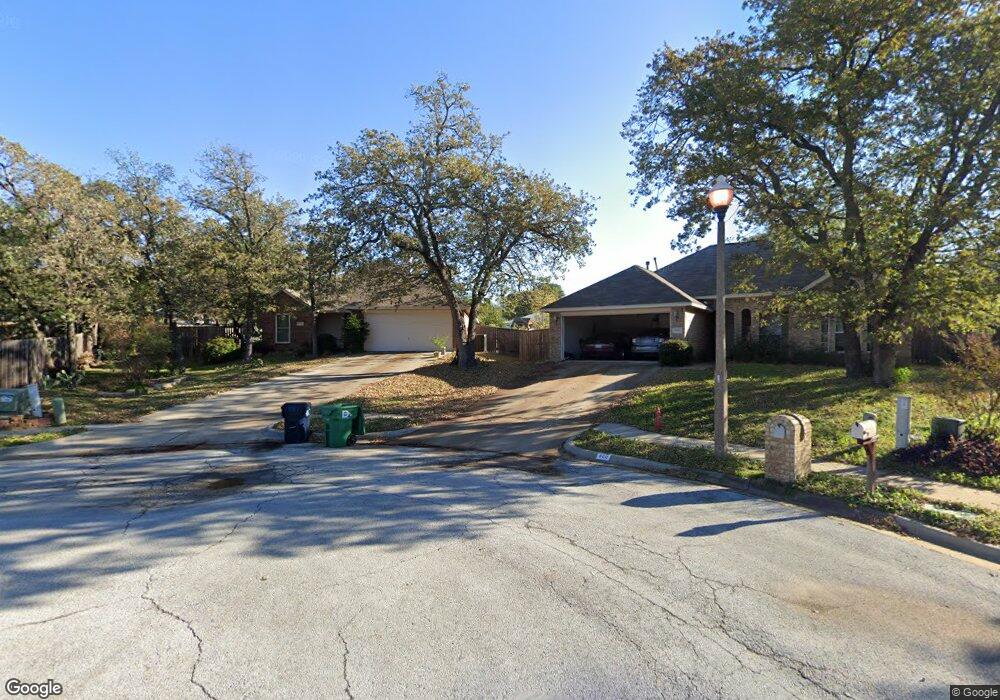 904 Dudley St, Denton, TX 76205 - photo 1
