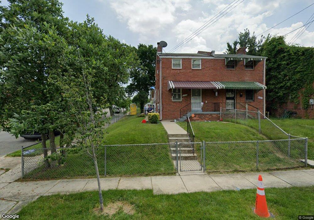 4385 F St SE, Washington, DC 20019 - photo 1