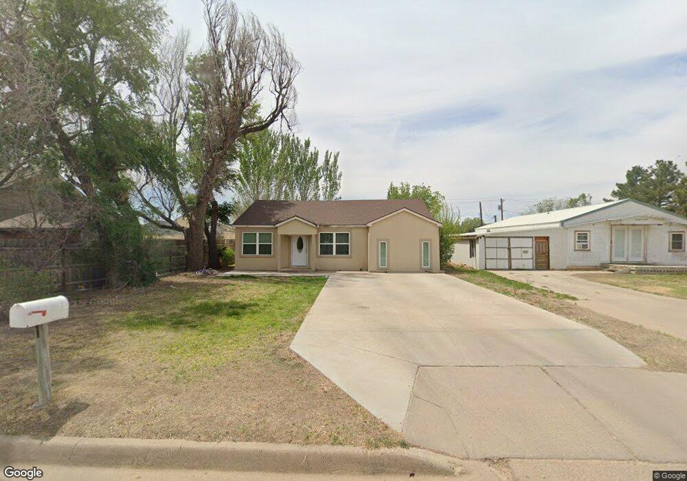 411 S Adams St, Hugoton, KS 67951 - photo 1