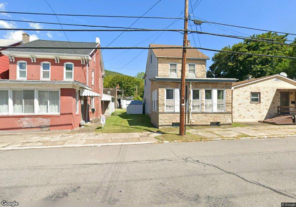 629 Center St, Coal Township, PA 17866 - photo 1