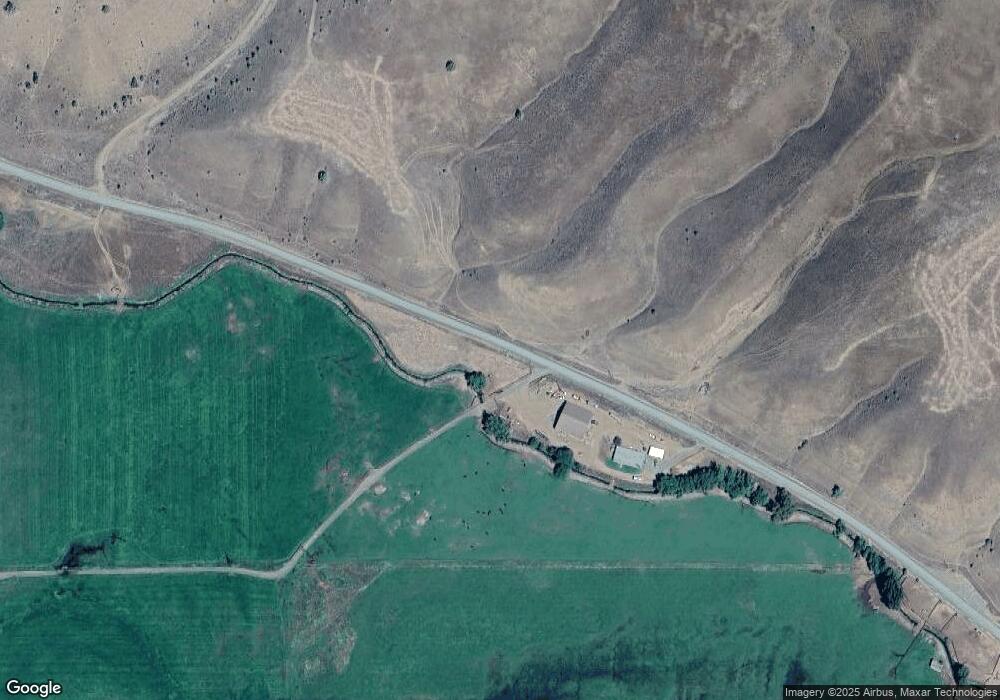 24235 Moon Creek Ln, Mount Vernon, OR 97865 - photo 1