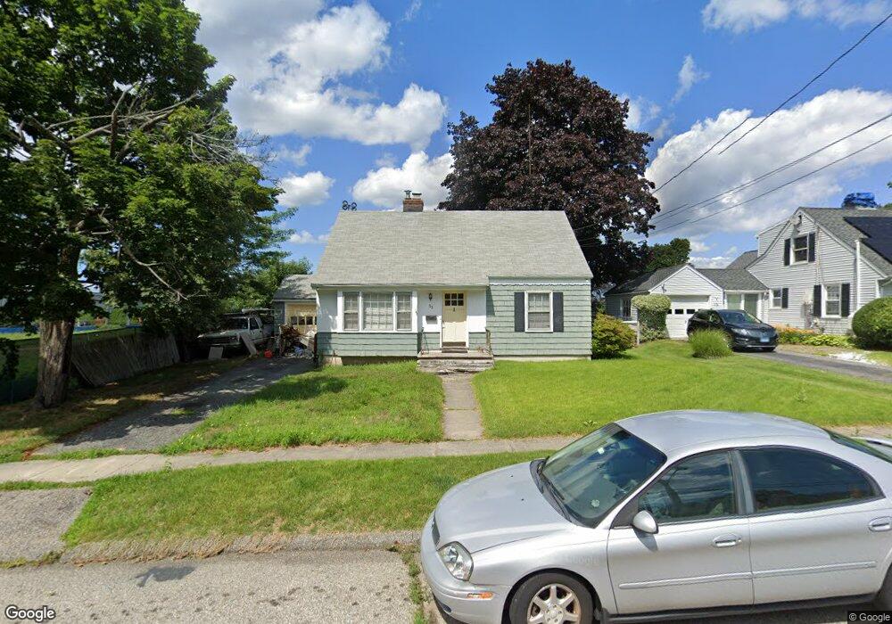 53 Willow Ave, Stratford, CT 06615 - photo 1