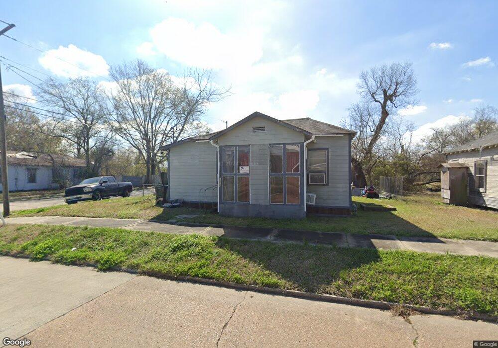 1528 Gieffers St, Lake Charles, LA 70601 - photo 1