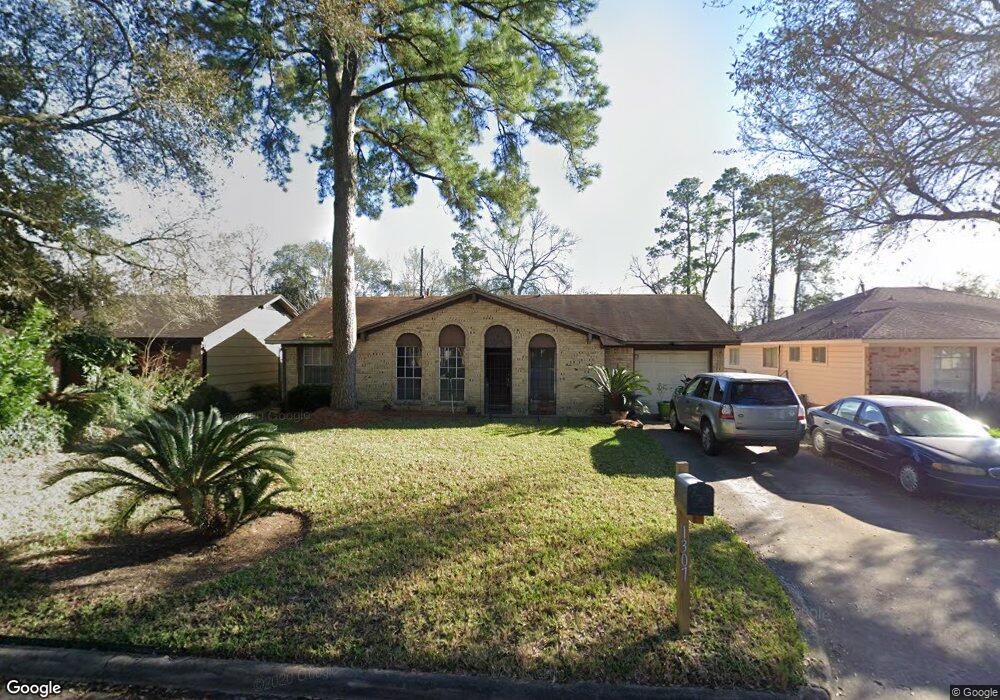 1307 W Donovan St, Houston, TX 77091 - photo 1