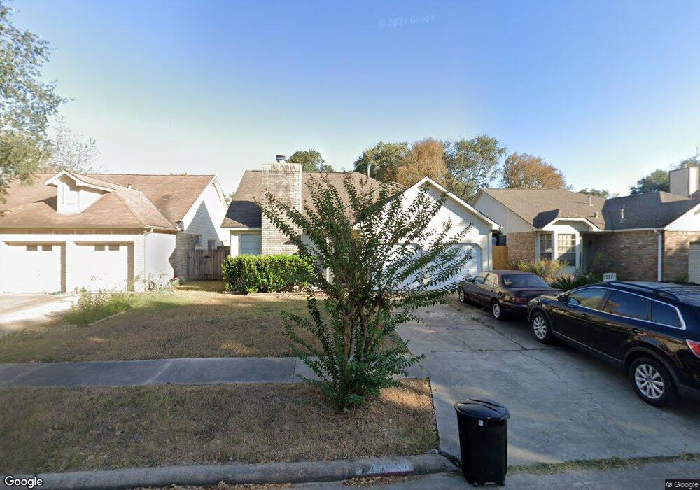 8114 Log Hollow Dr, Houston, TX 77040 - photo 1