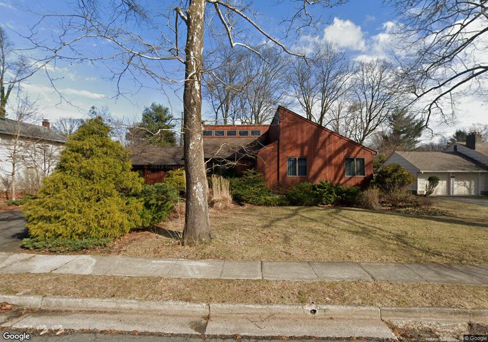 20 Buchanan Rd, Metuchen, NJ 08840 - photo 1