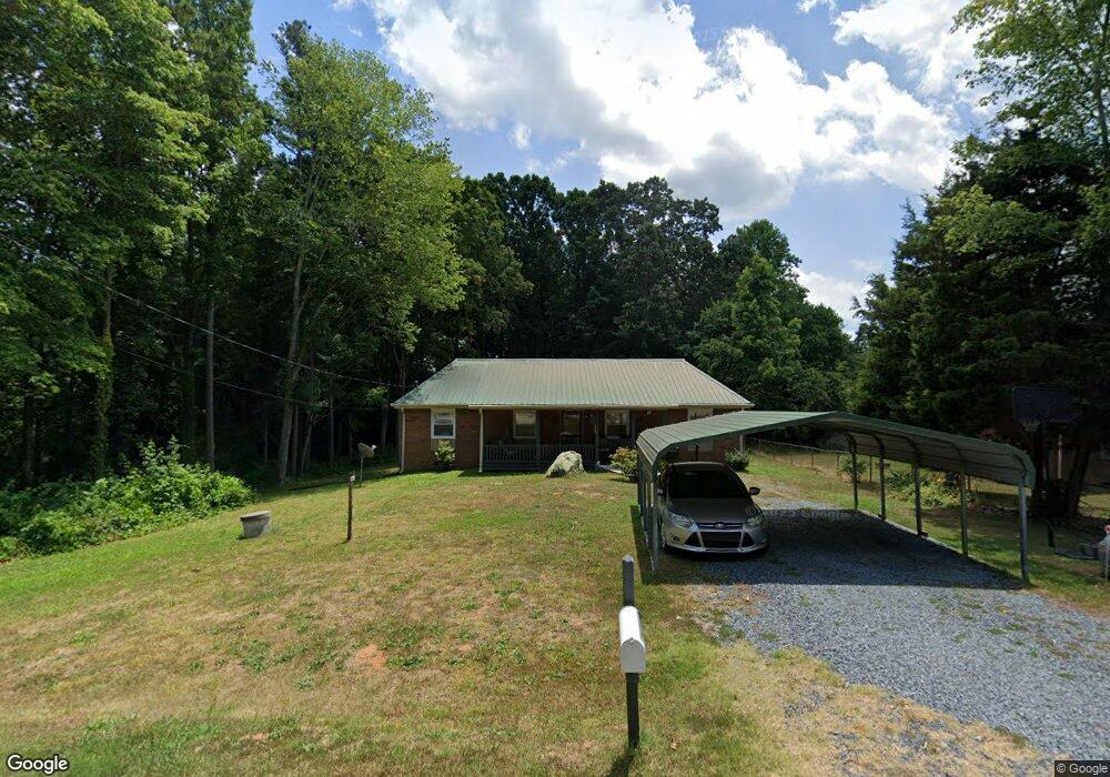 256 Donna Rd, Asheboro, NC 27205 - photo 1