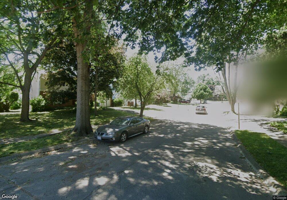 1853 Tamarack Ct S, Columbus, OH 43229 - photo 1