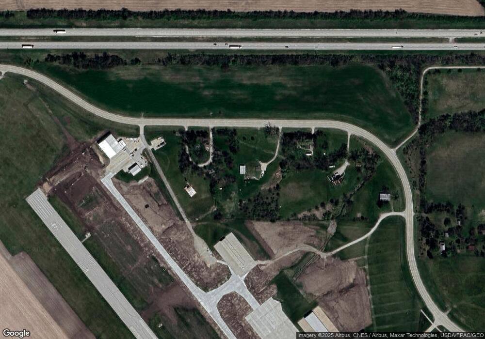 2401 Rusty Wallace Dr, Newton, IA 50208 - photo 1