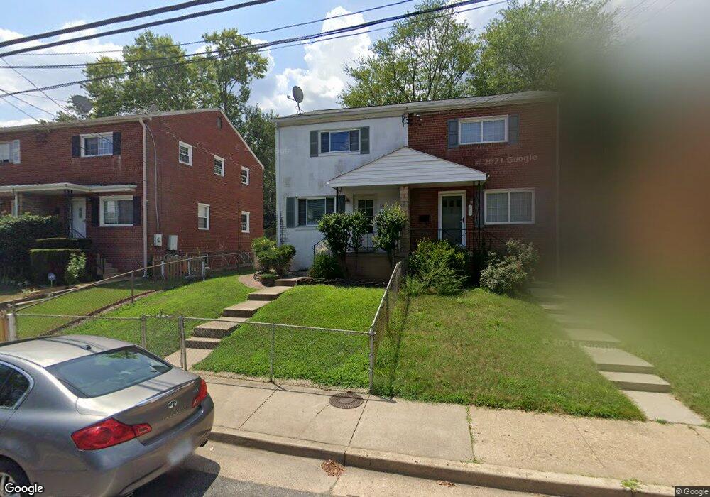 204 W Taylor Run Pkwy, Alexandria, VA 22314 - photo 1