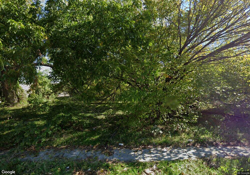 238 NE 5th St, Grand Prairie, TX 75050 - photo 1