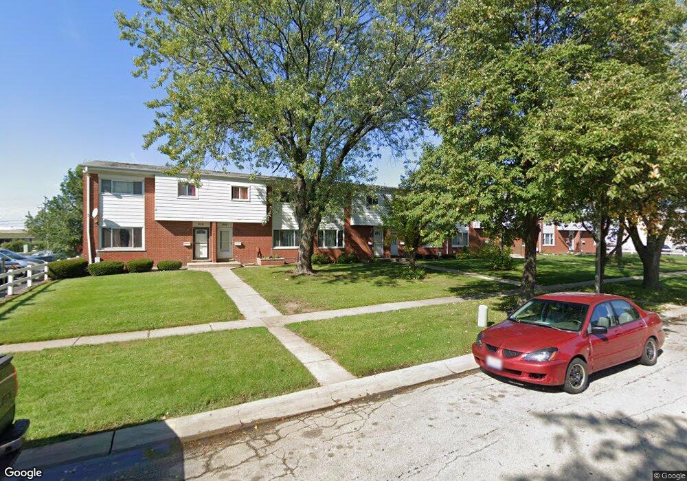 962 N Virginia Ln, Elmhurst, IL 60126 - photo 1
