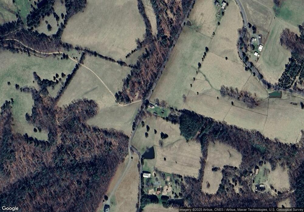 291 Fairbee Rd, Berkeley Springs, WV 25411 - photo 1