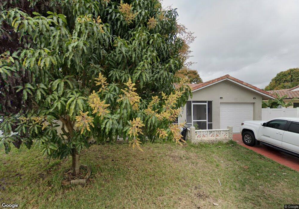 7607 NW 72nd Way, Tamarac, FL 33321 - photo 1