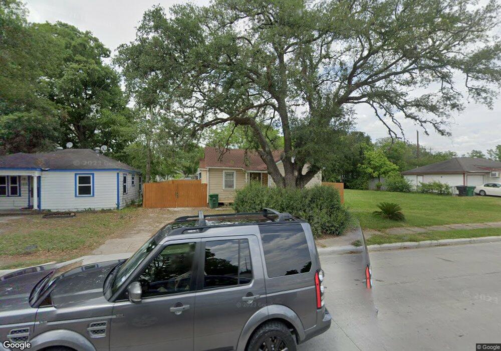 3449 Mainer St, Houston, TX 77021 - photo 1