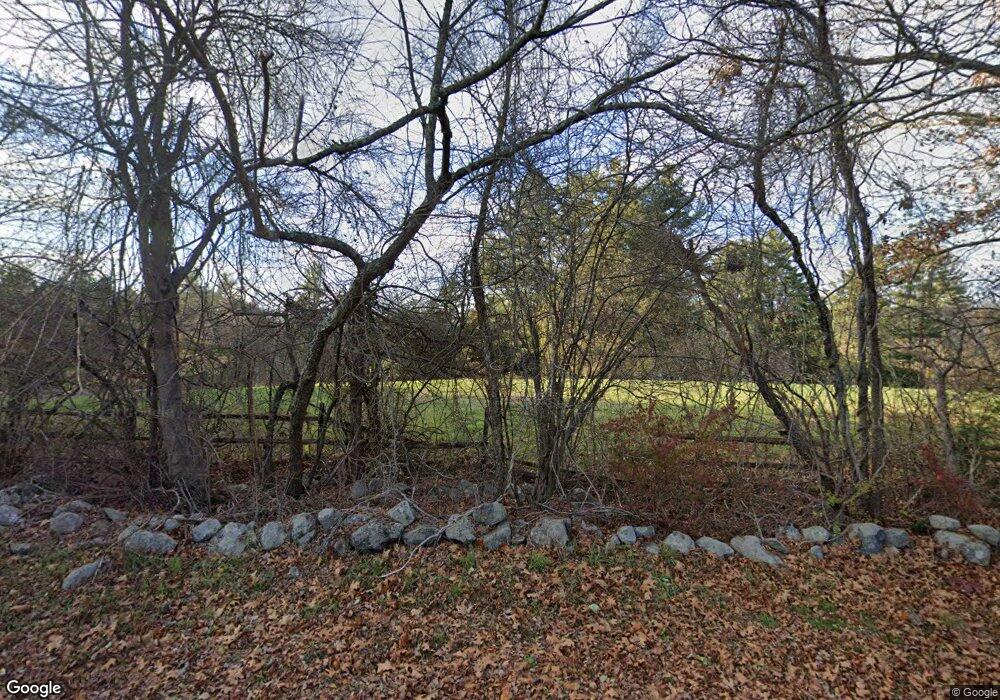 45-53 Strawberry Hill St unit ST, Dover, MA 02030 - photo 1