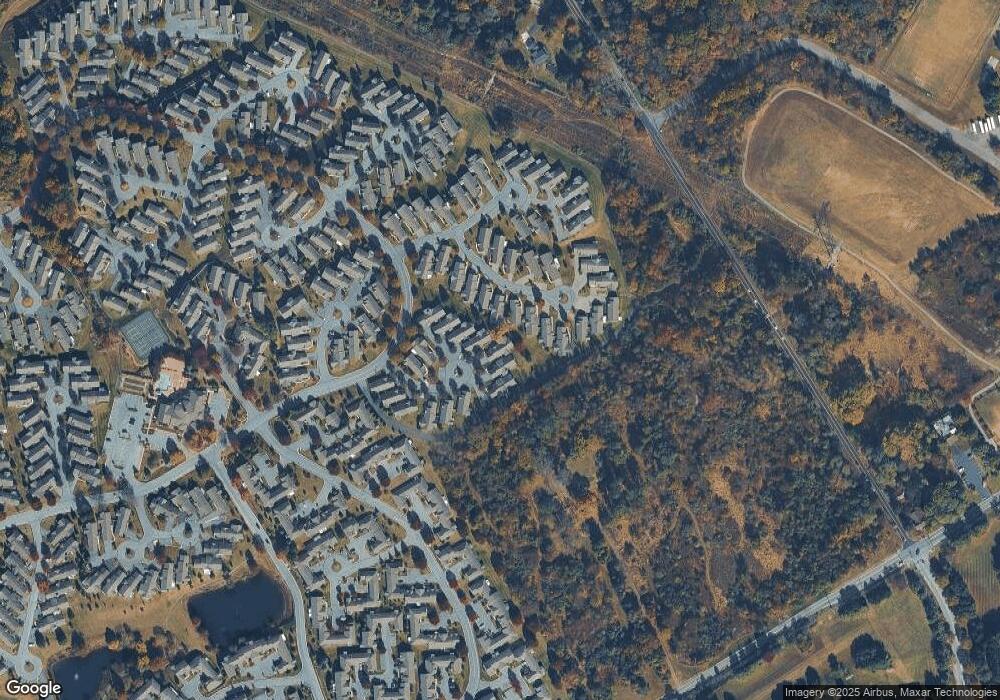 413 Hunting Card Ln unit 162, Glen Mills, PA 19342 - photo 1