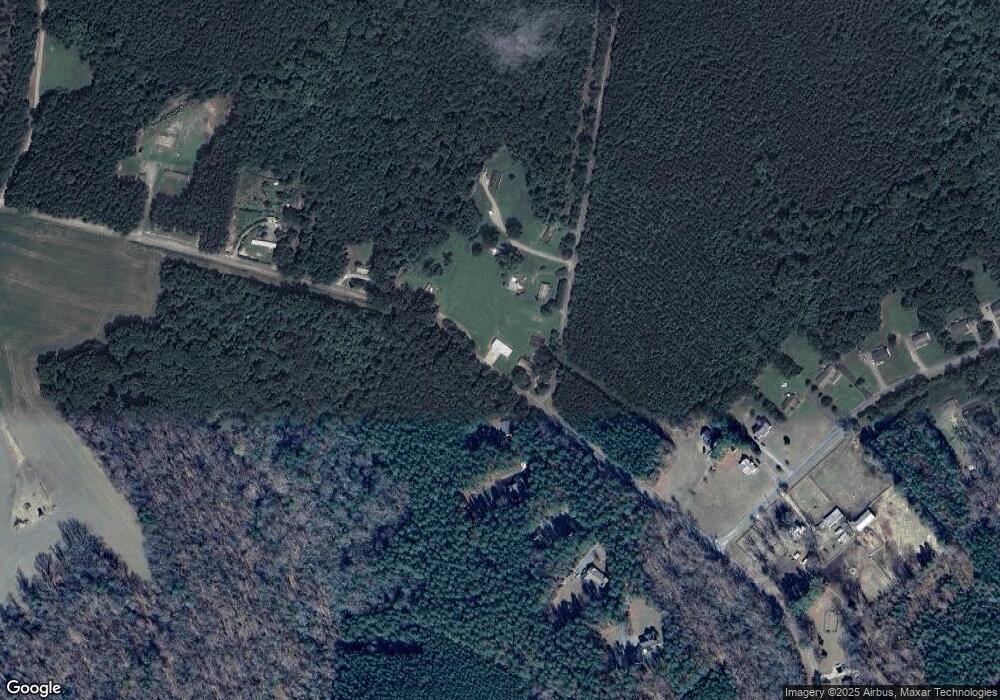 1567 Mussel Swamp Rd, Tappahannock, VA 22560 - photo 1