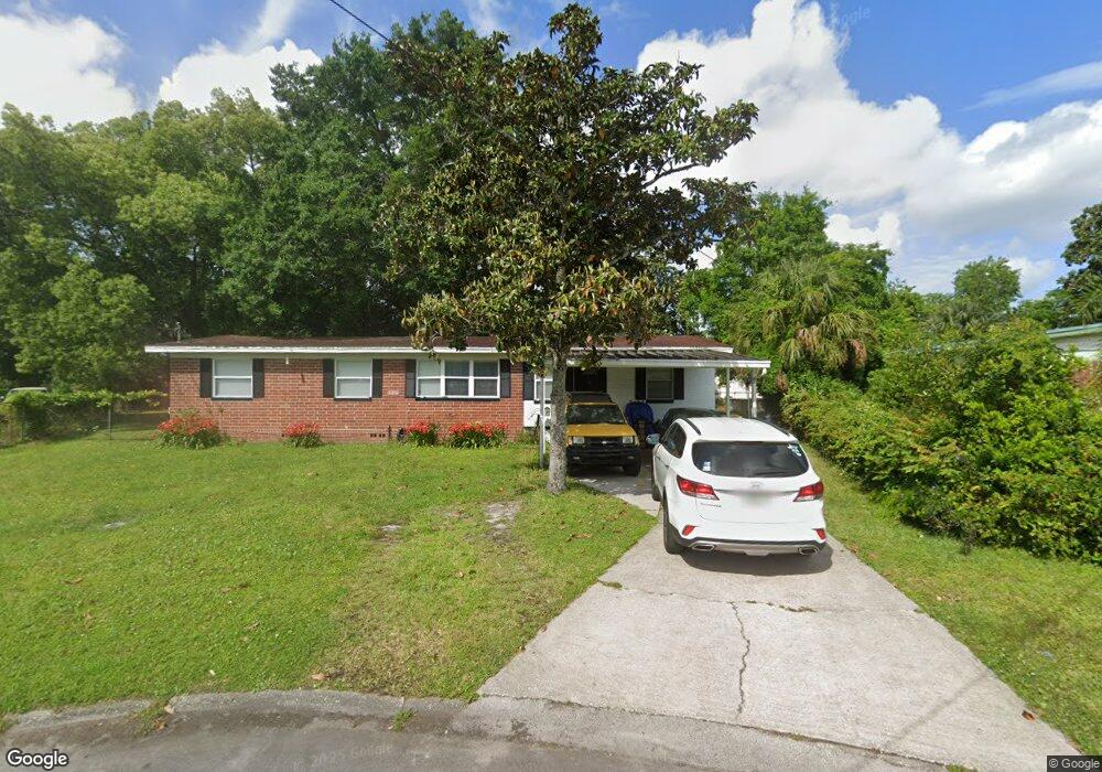 2256 Hirsch Ct, Jacksonville, FL 32216 - photo 1