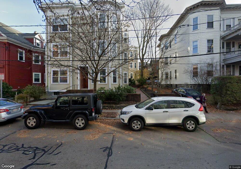 18 Upland Rd unit 3, Cambridge, MA 02140 - photo 1