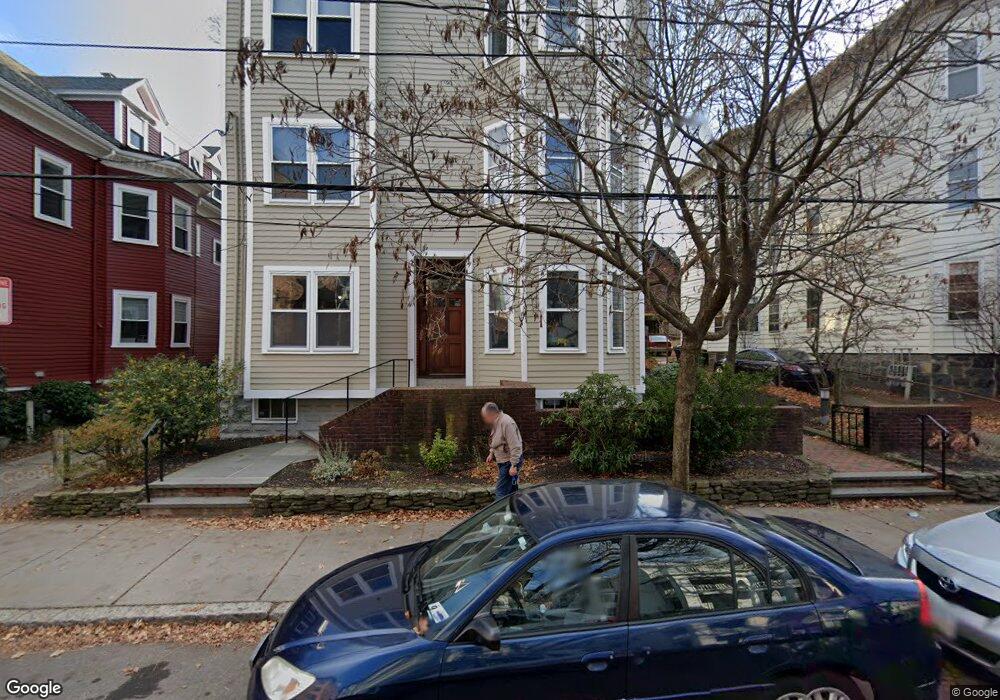 18 Upland Rd unit 5, Cambridge, MA 02140 - photo 1