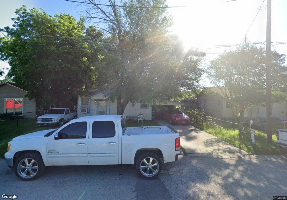 504 Franklin St, Cleburne, TX 76033 - photo 1